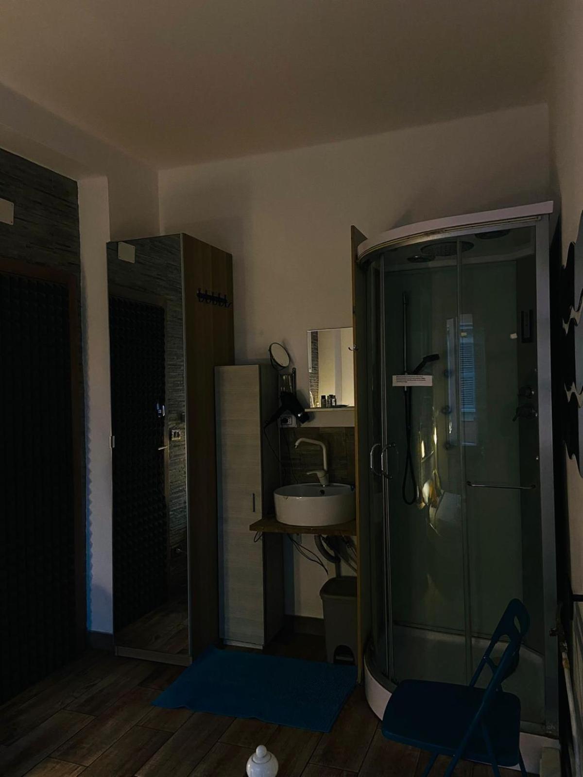 פארמה Europe Station Rooms מראה חיצוני תמונה