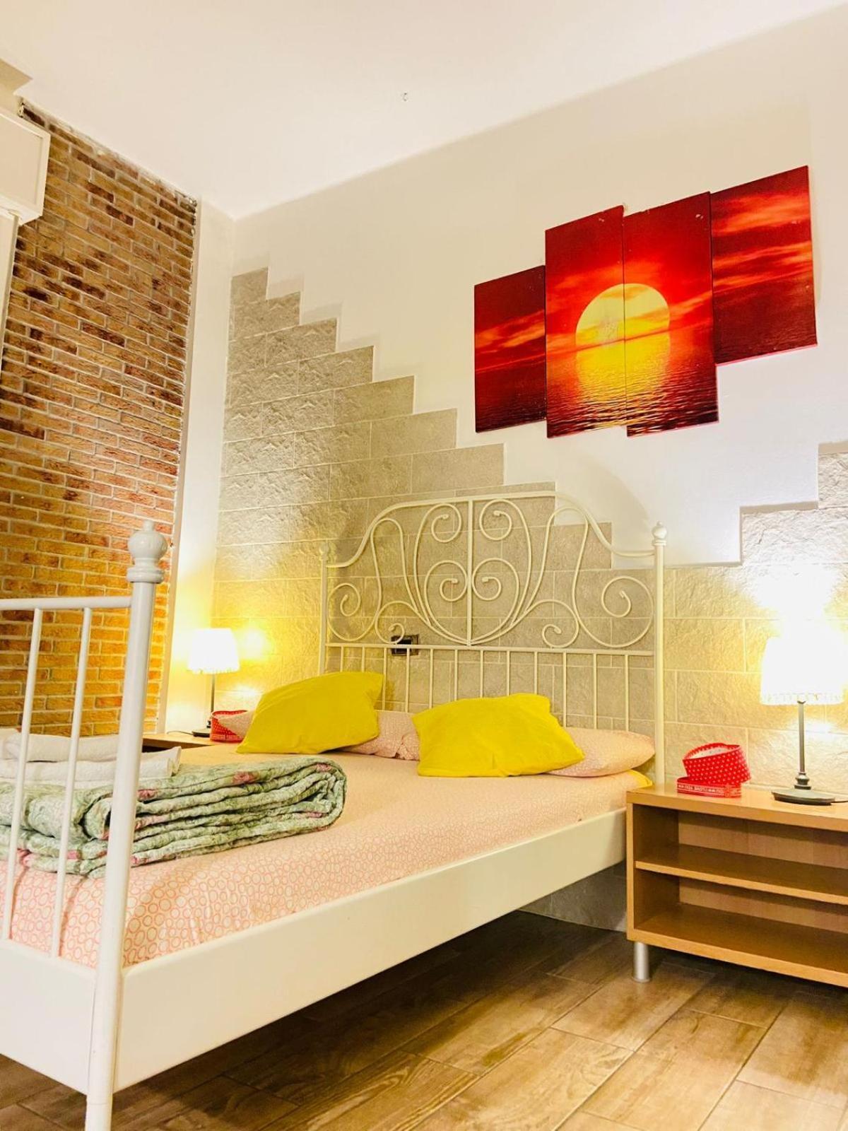 פארמה Europe Station Rooms מראה חיצוני תמונה