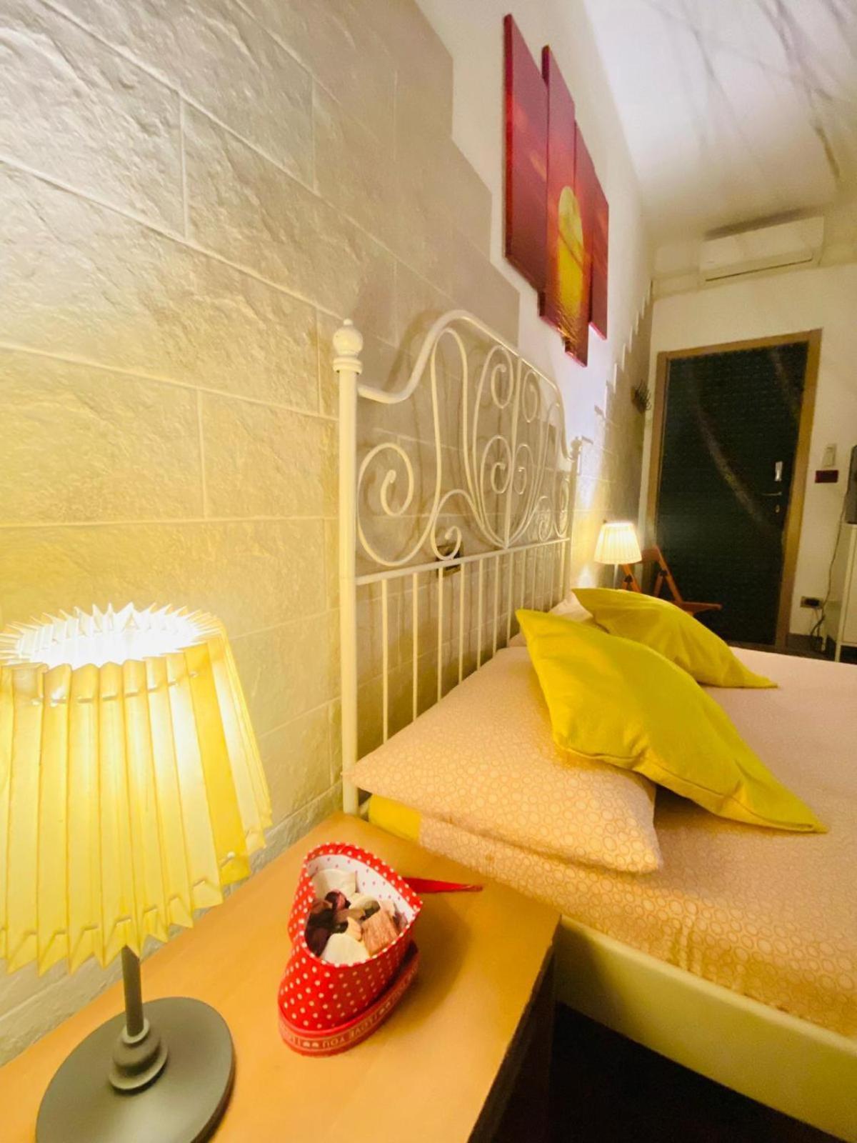 פארמה Europe Station Rooms מראה חיצוני תמונה